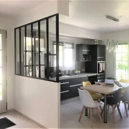 Attractive In C Reste With Pool Cereste