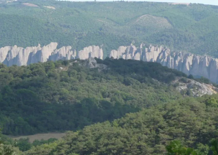 Attractive In C Reste With Pool Céreste