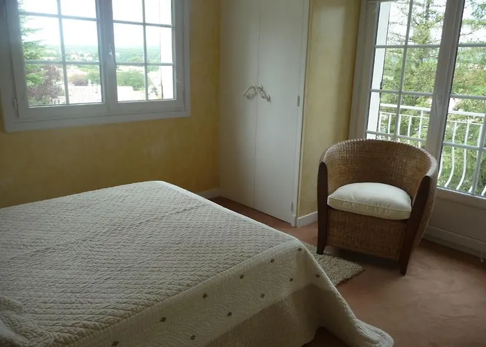 Attractive In C Reste With Pool Dom wakacyjny Céreste